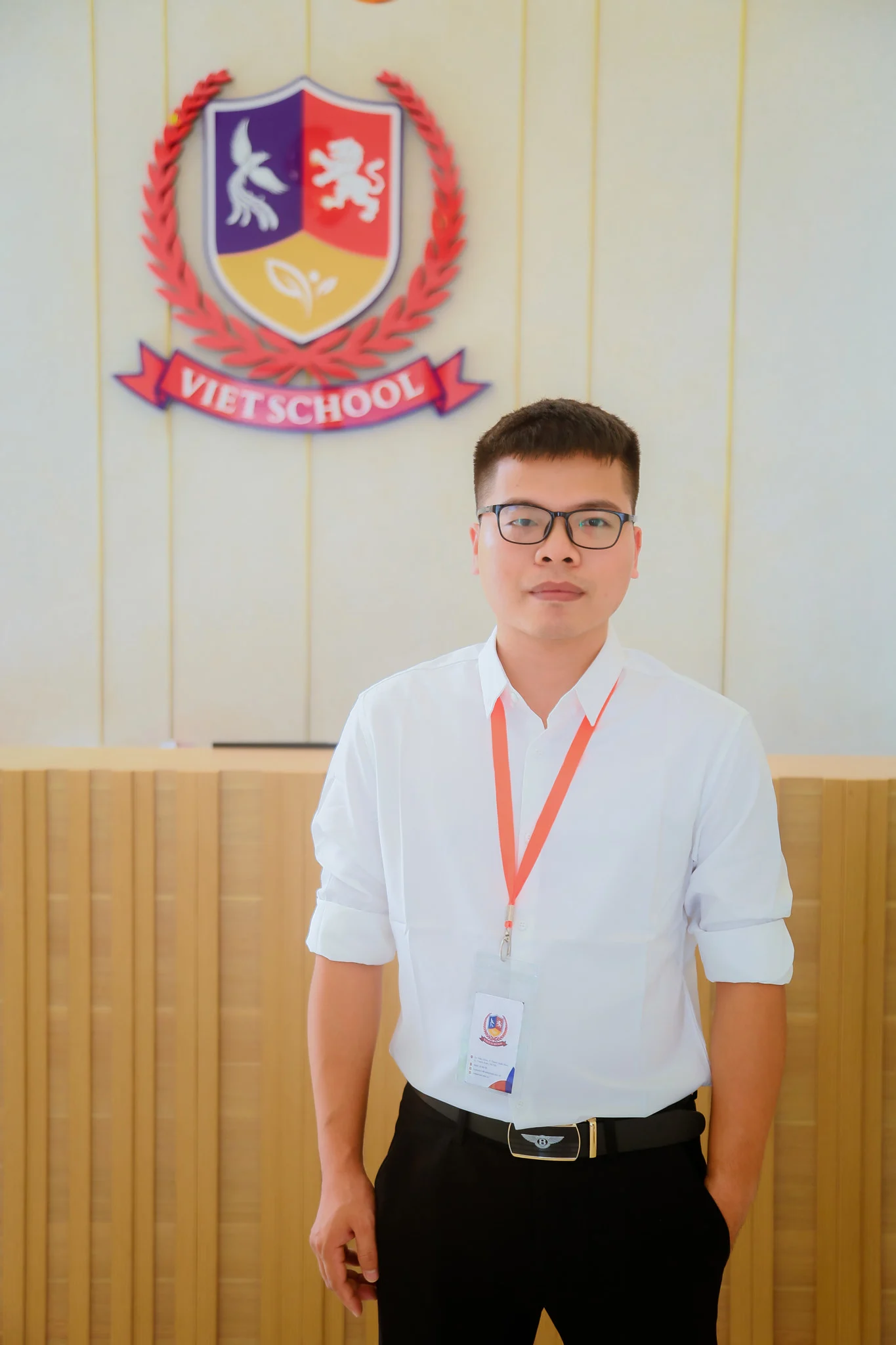 Thầy Nguyễn Văn Tuấn Thầy Nguyễn Văn Tuấn