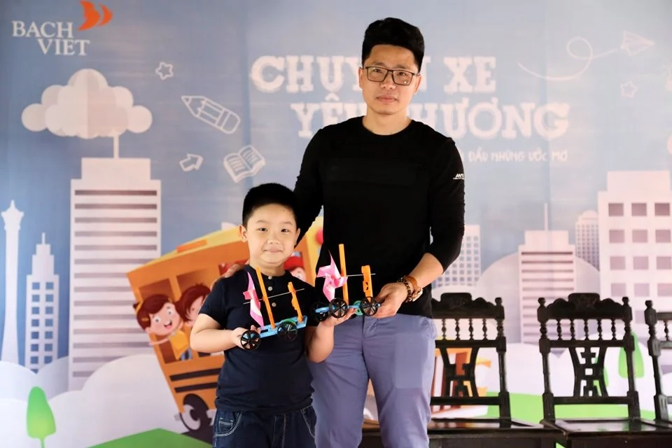HÀNH TRÌNH TRAO GỬI YÊU THƯƠNG CỦA QUỸ TRĂNG XANH