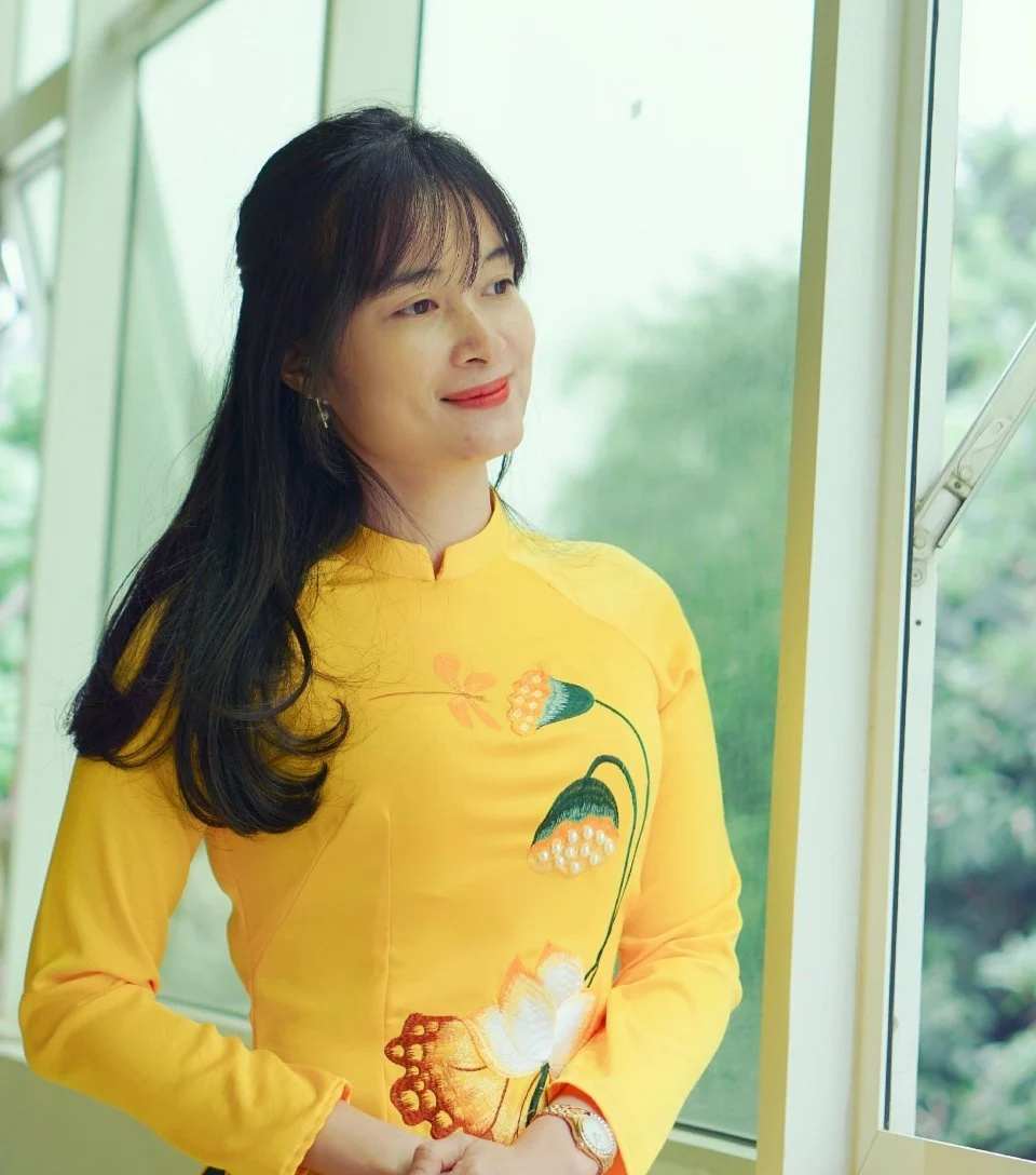 TS. Nguyễn Thùy Linh TS. Nguyễn Thùy Linh