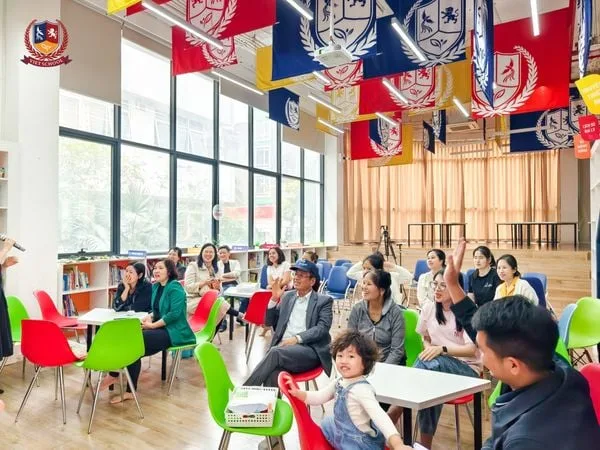 WORKSHOP: CÙNG CON BỨT PHÁ MÔN TOÁN, TIẾNG VIỆT - KHI VIỆC HỌC TRỞ THÀNH NIỀM VUI