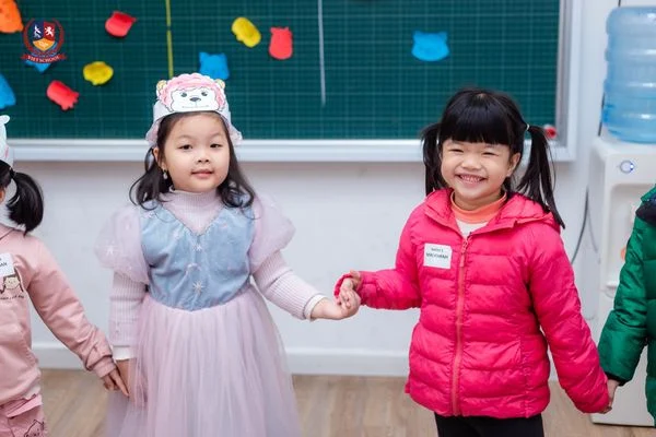 WORKSHOP: CÙNG CON BỨT PHÁ MÔN TIẾNG ANH - CHA MẸ VÀ CON TÍCH LUỸ HÀNH TRANG, SẴN SÀNG CHUYỂN CẤP