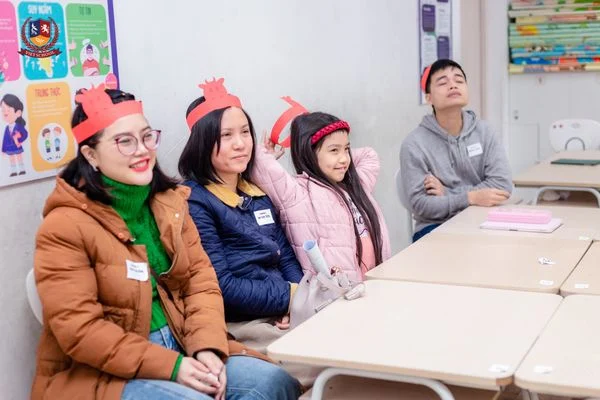 WORKSHOP: CÙNG CON BỨT PHÁ MÔN TIẾNG ANH - CHA MẸ VÀ CON TÍCH LUỸ HÀNH TRANG, SẴN SÀNG CHUYỂN CẤP