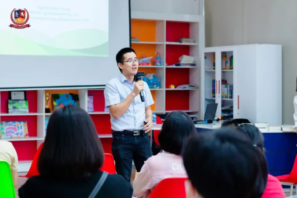 [WORKSHOP THÁNG 9] – TỰ HỌC LÀ QUÁ TRÌNH KHÁM PHÁ SÂU SẮC VỀ BẢN THÂN VÀ THẾ GIỚI