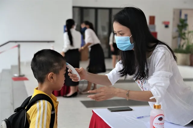 RỘN RÃ NGÀY TỰU TRƯỜNG CÙNG VIETSCHOOLERS