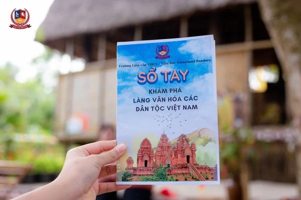 KHỐI 7 - HÀNH TRÌNH XUYÊN VIỆT KHÁM PHÁ KHO TÀNG VĂN HÓA CÁC DÂN TỘC VIỆT NAM