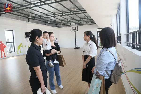 KẾT THÚC THÀNH CÔNG HỘI THẢO THÁNG 10 “ĐỒNG HÀNH CÙNG CON CHUYẾN CẤP" Và được nghe tư vấn kỹ lưỡng về chương trình học và hoạt động trải nghiệm của trường