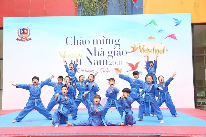 20/11 - MUÔN VÀN CẢM XÚC TRI ÂN THẦY CÔ
