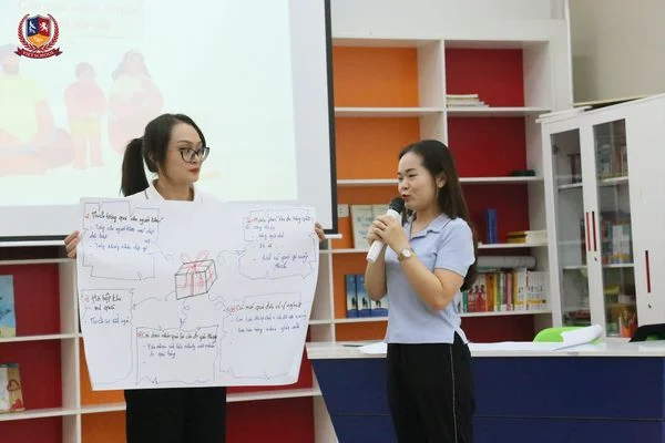 Workshop tháng 9: Các bậc cha mẹ hiểu về “5 ngôn ngữ yêu thương” Phụ huynh tham gia nhiệm vụ “5 ngôn ngữ yêu thương”