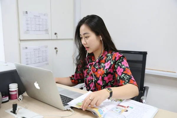 VIETSCHOOL NHANH CHÓNG TRIỂN KHAI DẠY HỌC TRỰC TUYẾN