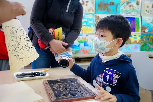 ĐÓN CHÀO HÀNG TRĂM GIA ĐÌNH ĐẾN VỚI "NGÀY HỘI KHÁM PHÁ VIETSCHOOL"