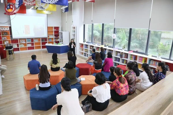 Workshop tháng 9: Các bậc cha mẹ hiểu về “5 ngôn ngữ yêu thương”