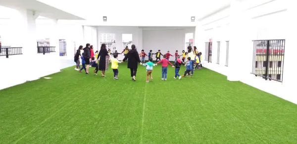Học sinh Trường Mầm non Little Sol Montessori thăm quan và trải nghiệm tại Vietschool