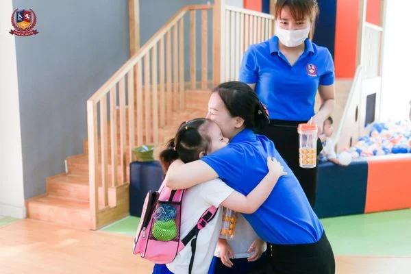 MẦM NON VIETSCHOOL HÁO HỨC BACK TO SCHOOL