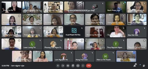 Toàn thể Cán bộ Giáo viên trường Liên cấp Vietschool đều tham gia đầy đủ