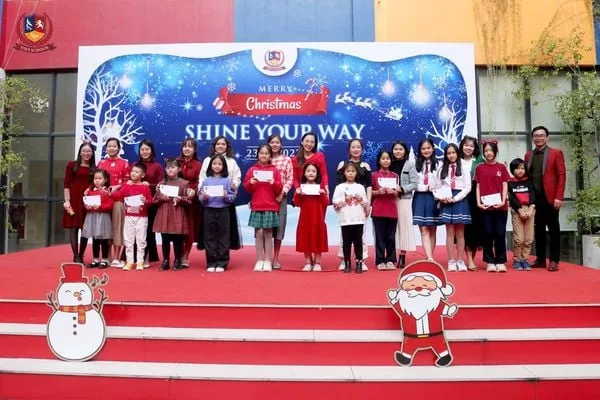 LỄ HỘI GIÁNG SINH - FLASHMOB “SHINE YOUR WAY” 2022