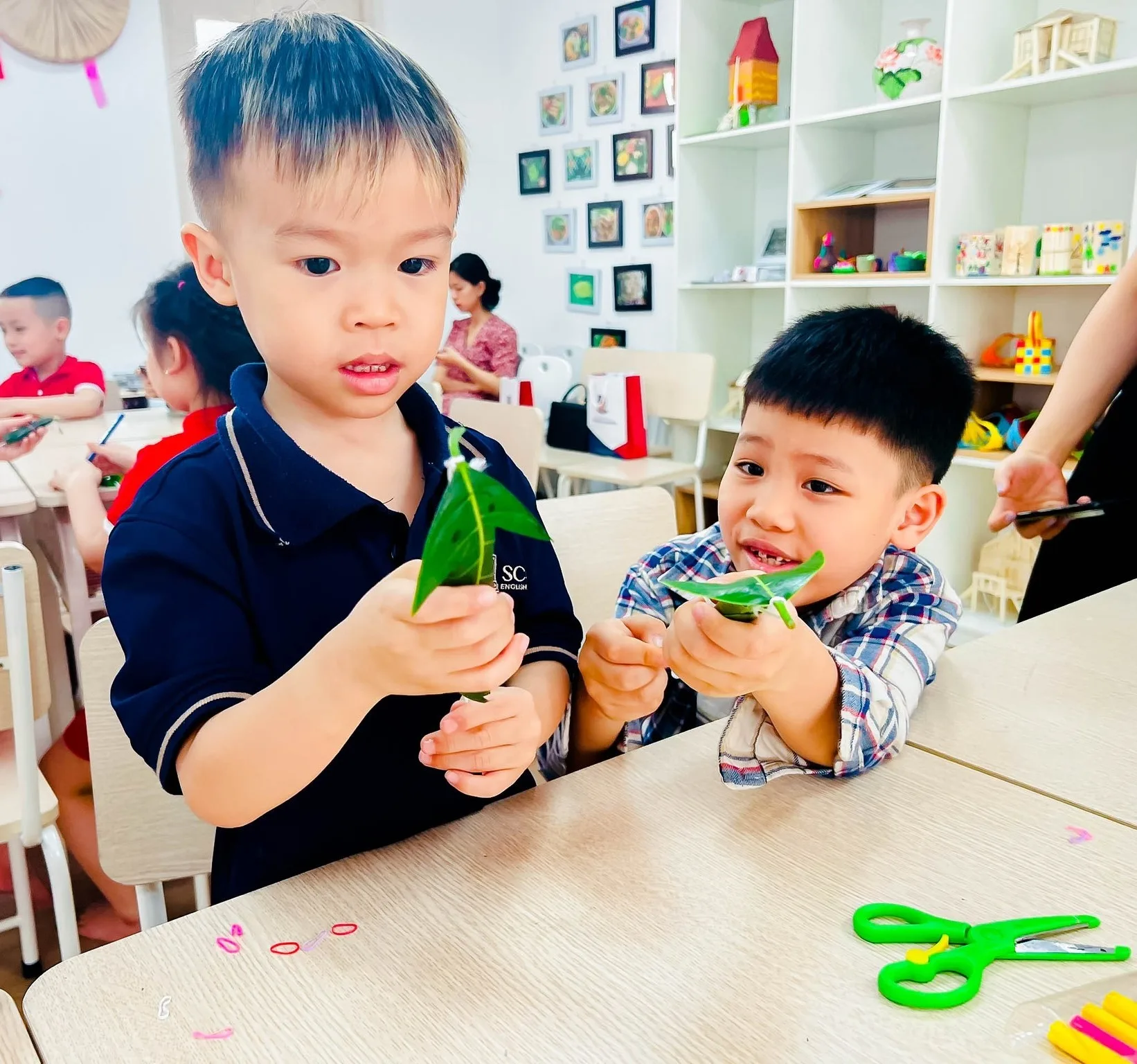 [TẠP CHÍ NGÀY NAY] DẮT TRẺ BƯỚC VÀO THẾ GIỚI TRÒ CHƠI DÂN GIAN