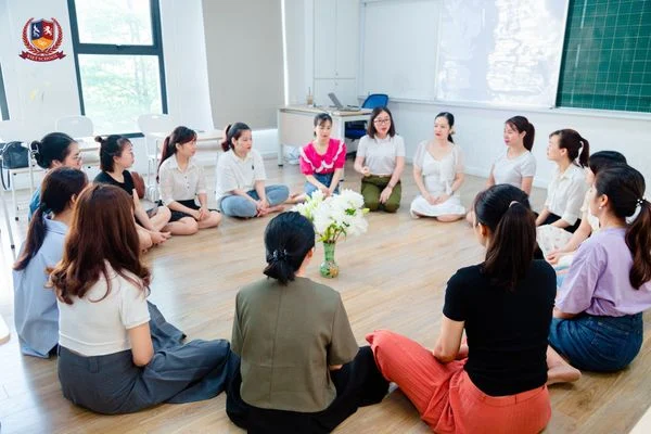 KỶ LUẬT TÍCH CỰC - HÀNH TRANG YÊU THƯƠNG ĐỂ GIÁO VIÊN MẦM NON CHĂM SÓC HỌC TRÒ
