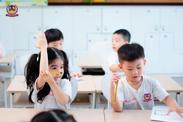 NHỮNG TRẠM TRẢI NGHIỆM ĐẶC BIỆT ĐƯA CÁC BẠN NHỎ MẦM NON VIETSCHOOL ĐẾN VỚI HÀNH TRÌNH SẴN SÀNG VÀO LỚP 1