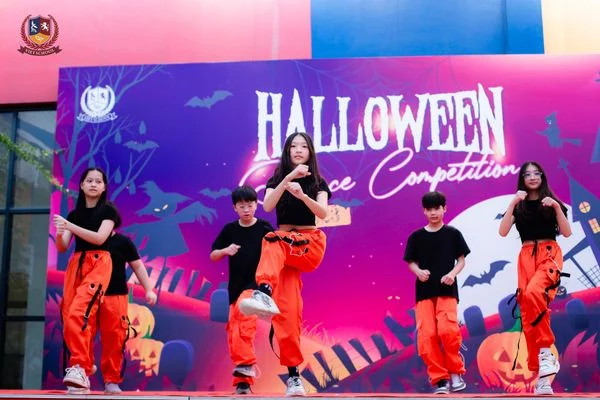 VIETSCHOOLERS SÁNG TẠO, TOẢ SÁNG TẠI LỄ HỘI HALLOWEEN 2023