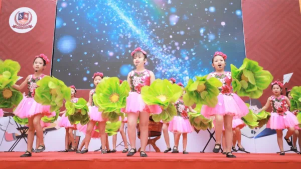 Lễ Khánh thành và các hoạt động trải nghiệm tại Vietschool 1