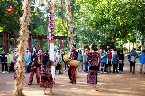 CHUYẾN ĐI ĐẶC BIỆT ĐÁNH DẤU HÀNH TRÌNH 5 NĂM BÊN NHAU CỦA VIETSCHOOLERS KHỐI 5