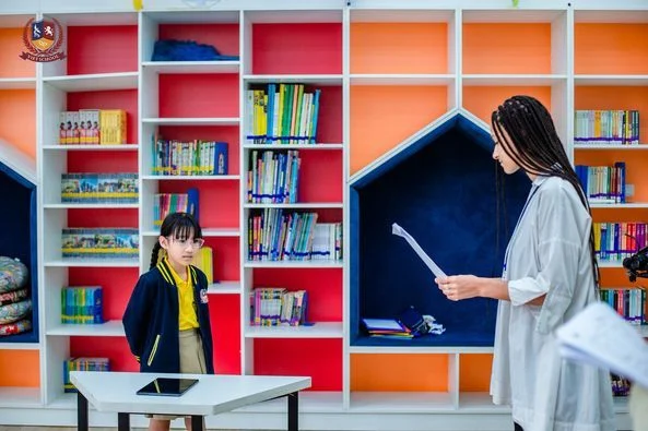 CHUNG KẾT CUỘC THI SPELLING BEE - NHỮNG “CHÚ ONG” TRANH TÀI THỂ HIỆN PHẢN XẠ TIẾNG ANH