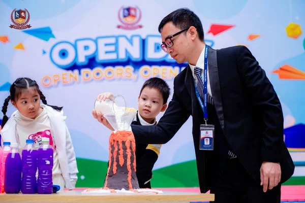 VIETSCHOOL OPEN DAY 2023: TRẢI NGHIỆM ĐỂ THẤU HIỂU VÀ KẾT NỐI