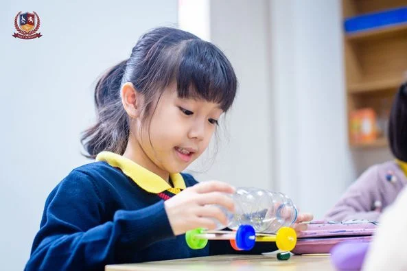 STEAM LỚP TIỀN TIỂU HỌC - “CHẠM” VÀO KHOA HỌC TỪ NHỮNG ĐIỀU ĐƠN GIẢN NHẤT