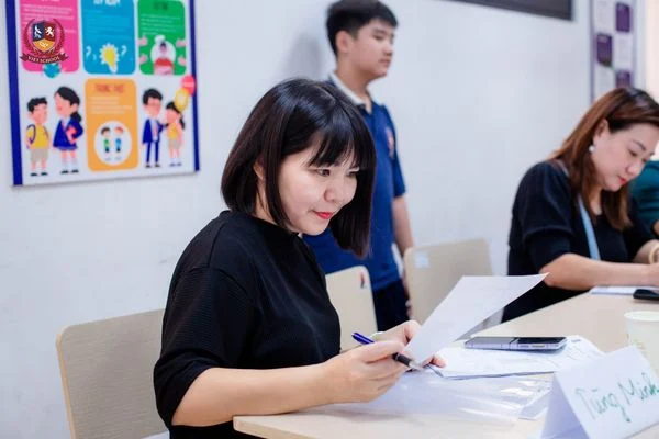 GẶP MẶT CHA MẸ HỌC SINH CUỐI HỌC KỲ I: CHIA SẺ VÀ ĐỒNG HÀNH