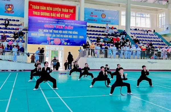 THỂ THAO VÀ MỘT NGÔI TRƯỜNG TRÀN ĐẦY SỨC SỐNG