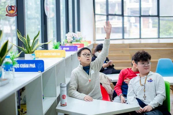 KHÁM PHÁ VIETSCHOOL, HỌC SINH TIỂU HỌC BRENDON ĐƯỢC TRẢI NGHIỆM NHỮNG GÌ?