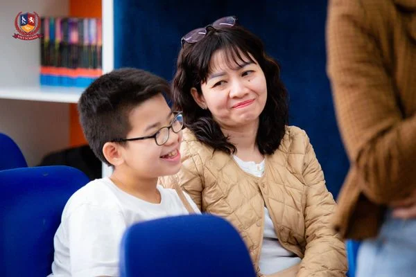 GIA ĐÌNH & TRƯỜNG HỌC - MÔI TRƯỜNG TUYỆT VỜI ĐỂ TRẺ RÈN LUYỆN Ý CHÍ, VƯỢT LÊN CHÍNH MÌNH