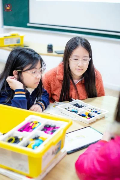 KHÁM PHÁ VIETSCHOOL, HỌC SINH TIỂU HỌC BRENDON ĐƯỢC TRẢI NGHIỆM NHỮNG GÌ?