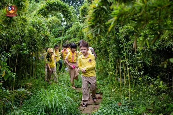 VIETSCHOOLER KHỐI 1 KHÁM PHÁ "ỐC ĐẢO XANH" GIỮA LÒNG HÀ NỘI