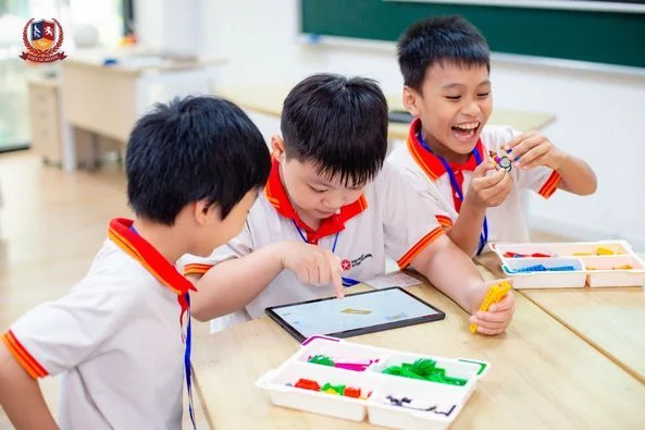 KHÁM PHÁ VIETSCHOOL, HỌC SINH VIETKIDS ĐƯỢC TRẢI NGHIỆM NHỮNG GÌ?