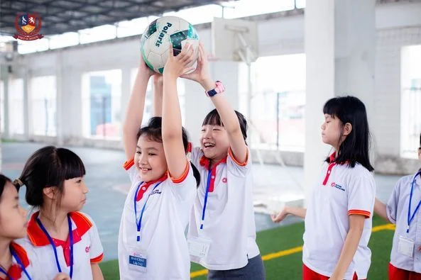 KHÁM PHÁ VIETSCHOOL, HỌC SINH VIETKIDS ĐƯỢC TRẢI NGHIỆM NHỮNG GÌ?