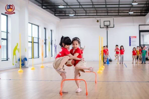 VIETSCHOOL VÀ NHỮNG TRẢI NGHIỆM THÚ VỊ - THÊM HÀNH TRANG CHO CÁC BẠN NHỎ MẦM NON VIỆT ANH VỮNG VÀNG VÀO LỚP 1