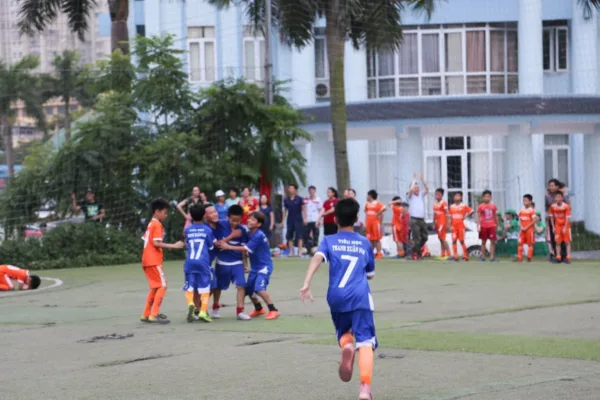 Chung kết Giải bóng đá Thiếu niên – Nhi đồng Quận Thanh Xuân – Cúp Vietschool Pandora