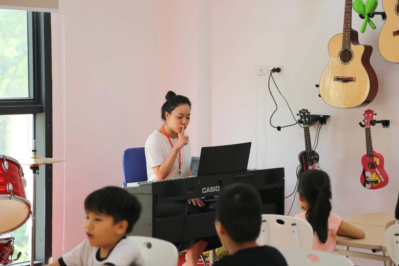 MỘT NGÀY CỦA CHÚNG TỚ TẠI VIETSCHOOL!
