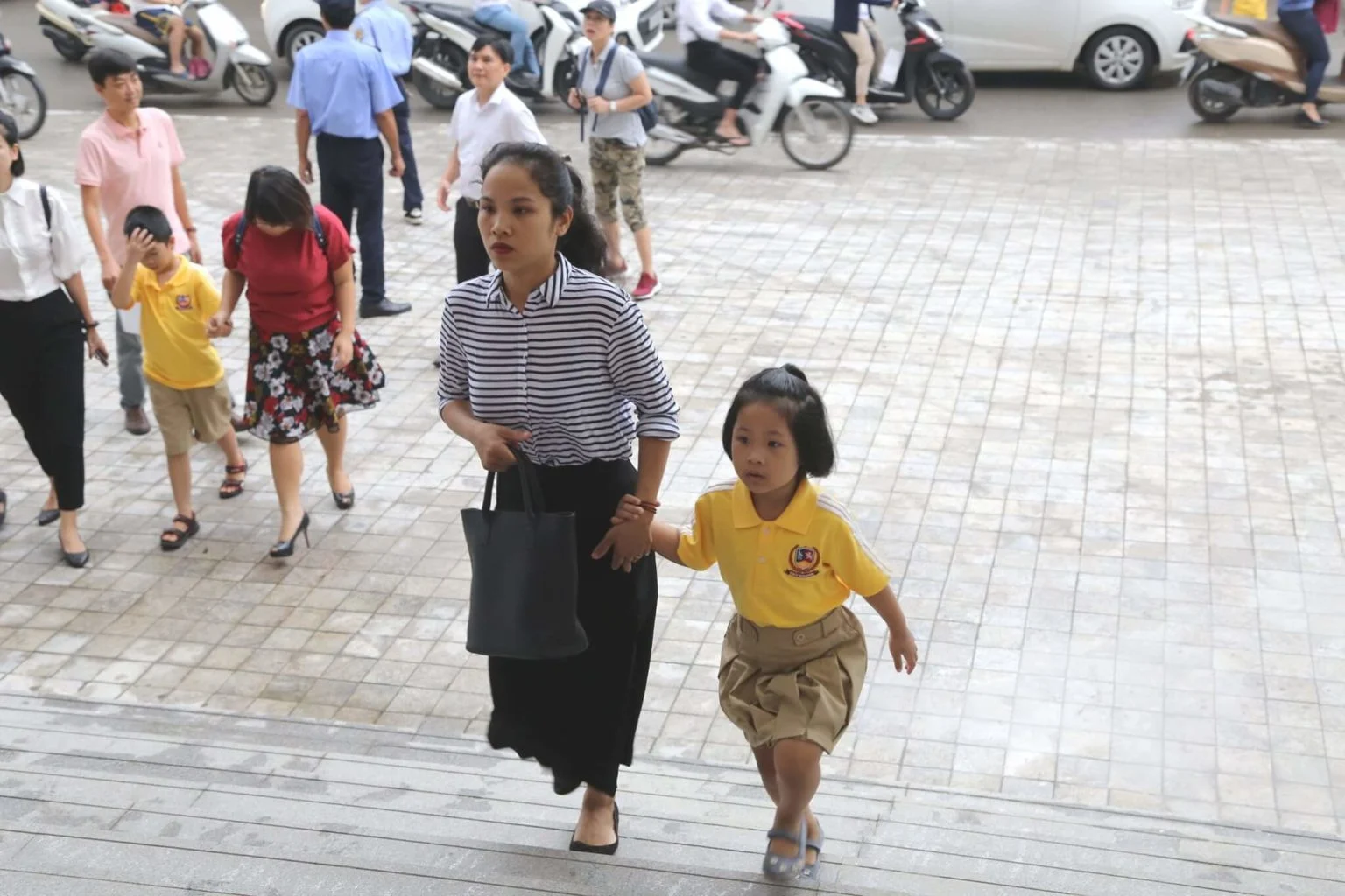 NGÀY HỘI TỰU TRƯỜNG – VIETSCHOOL YÊU THƯƠNG