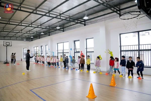 Cùng khám phá khu thể thao SPORT COMPLEX với môn Bóng đá