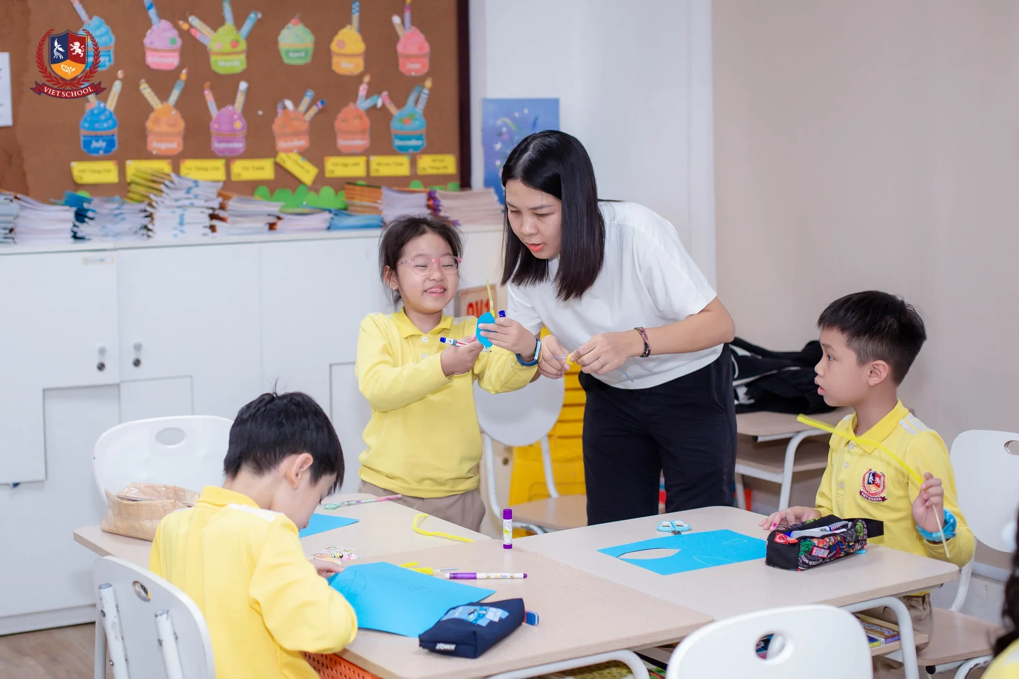 chọn trường tiểu học là kinh nghiệm cho con vào lớp 1 đầu tiên