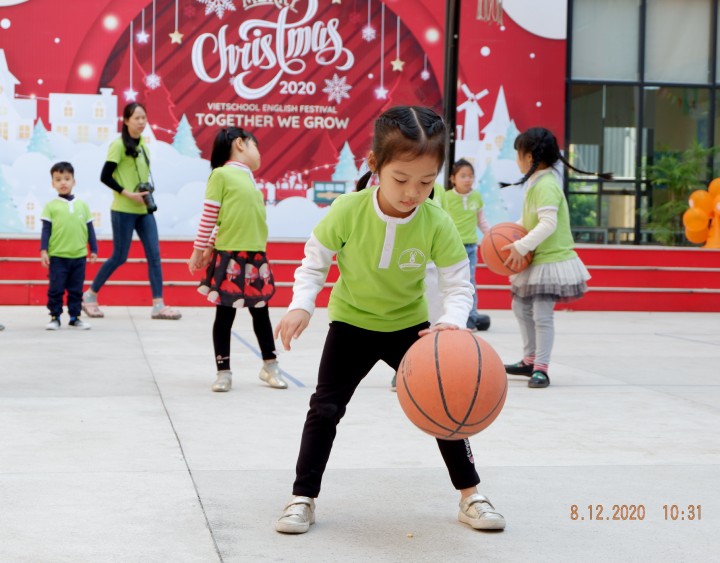 VIETSCHOOL CÙNG EM VÀO LỚP 1: NGÀY HỘI TRẢI NGHIỆM TUYỆT VỜI