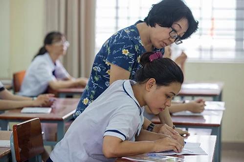 Cả nước thiếu giáo viên cho năm học mới