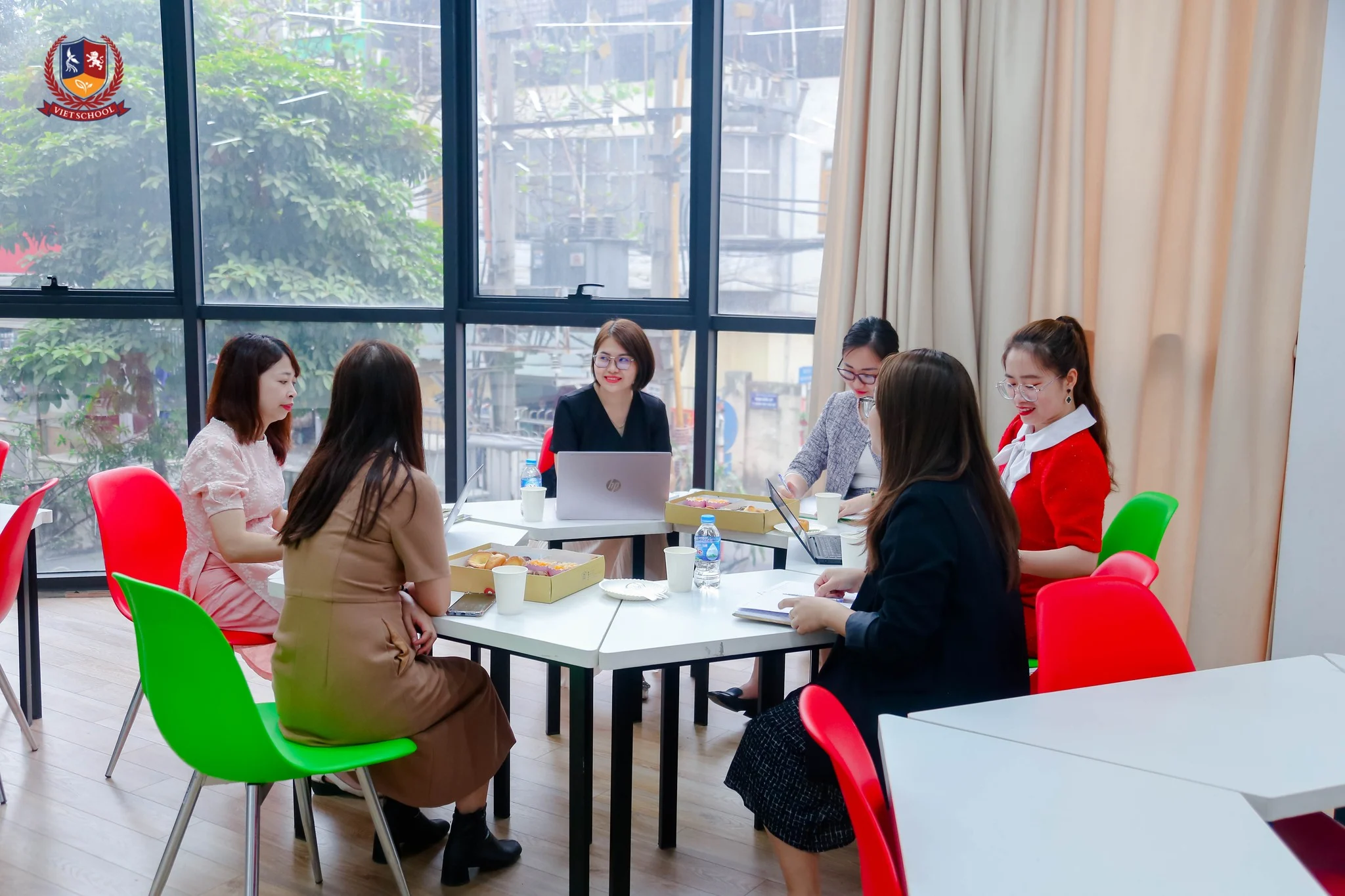 VIETSCHOOL PANDORA: NĂM HỌC 2022 – 2023 THÀNH TỰU – TIN TƯỞNG VÀ TỰ HÀO