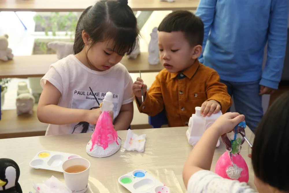 RỘN RÀNG KHAI TRƯƠNG MẦM NON VIETSCHOOL THANH BÌNH