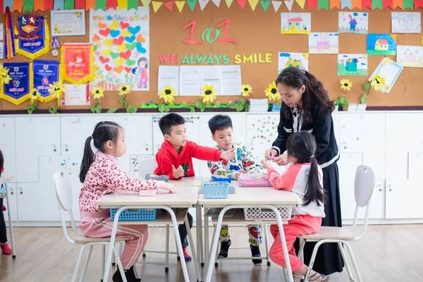 PHÁT TRIỂN NGÔN NGỮ - “CHÌA KHÓA” CHO TRẺ VỮNG VÀNG BƯỚC VÀO LỚP 1