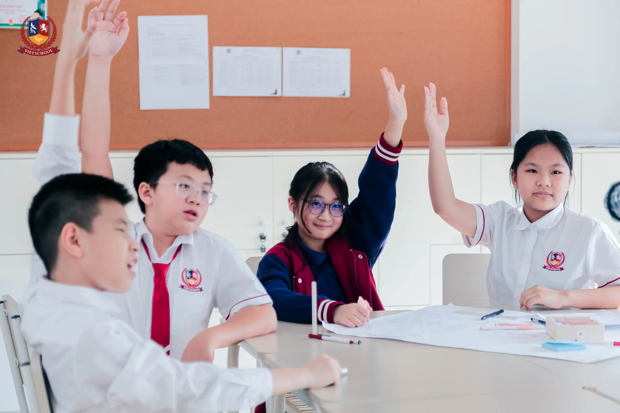 KINH NGHIỆM HỌC TIẾNG ANH ĐỂ "CHINH PHỤC" HỌC BỔNG - CHIA SẺ TỪ CỐ VẤN CHƯƠNG TRÌNH TIẾNG ANH VIETSCHOOL