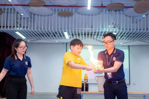 NGÀY HỘI KẾT NỐI 2024: TỎA SÁNG VÒNG TRÒN KẾT NỐI CHA MẸ - CON - TRƯỜNG HỌC