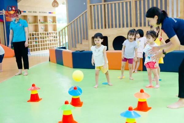 NHỮNG GIỜ HỌC SMART SPORTS ĐẦU TIÊN: TRÀN NGẬP TIẾNG CƯỜI SẢNG KHOÁI VÀ BÀI HỌC Ý NGHĨA